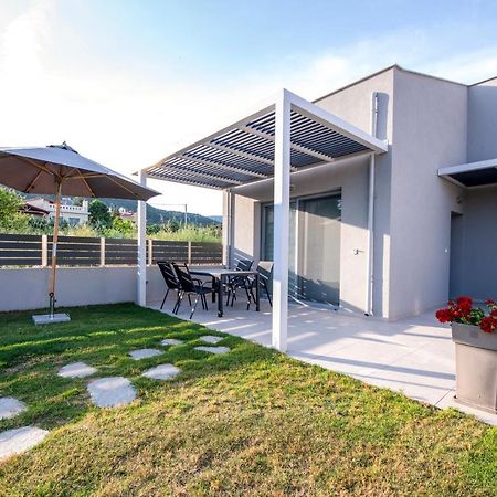 Ag Luxury Villas, Iraklitsa Nea Iraklitsa Buitenkant foto