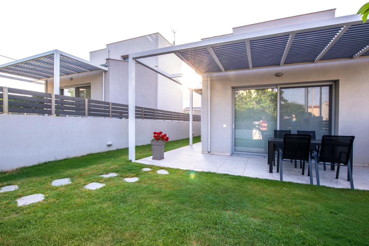 Ag Luxury Villas, Iraklitsa Nea Iraklitsa Buitenkant foto