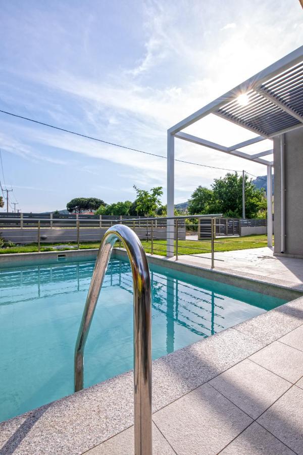 Ag Luxury Villas, Iraklitsa Nea Iraklitsa Buitenkant foto